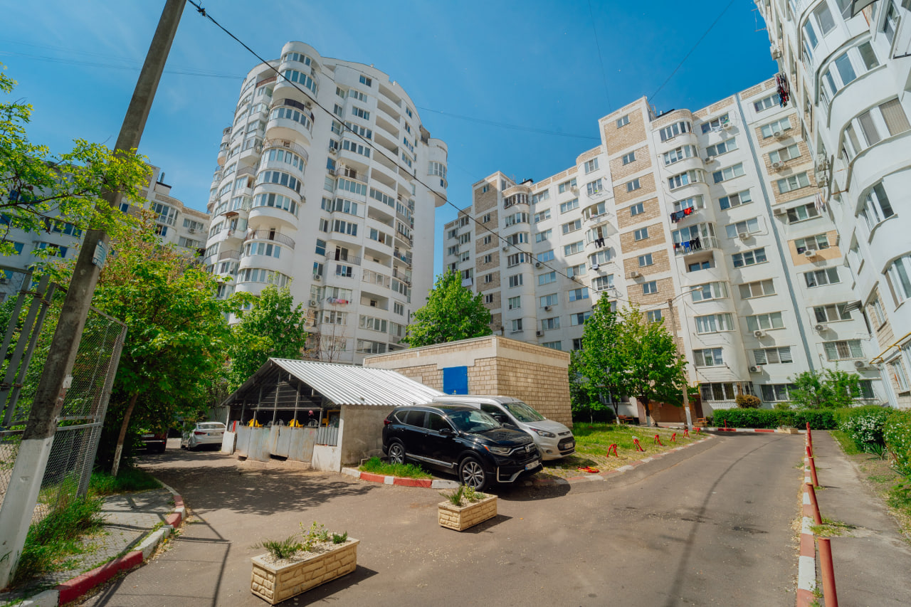 Chișinău Ciocana str. Ion Dumeniuc 21