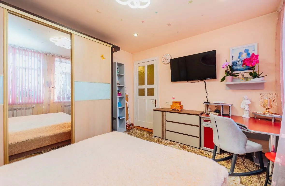 Chișinău Centru str. Mitropolit Petru Movilă  4