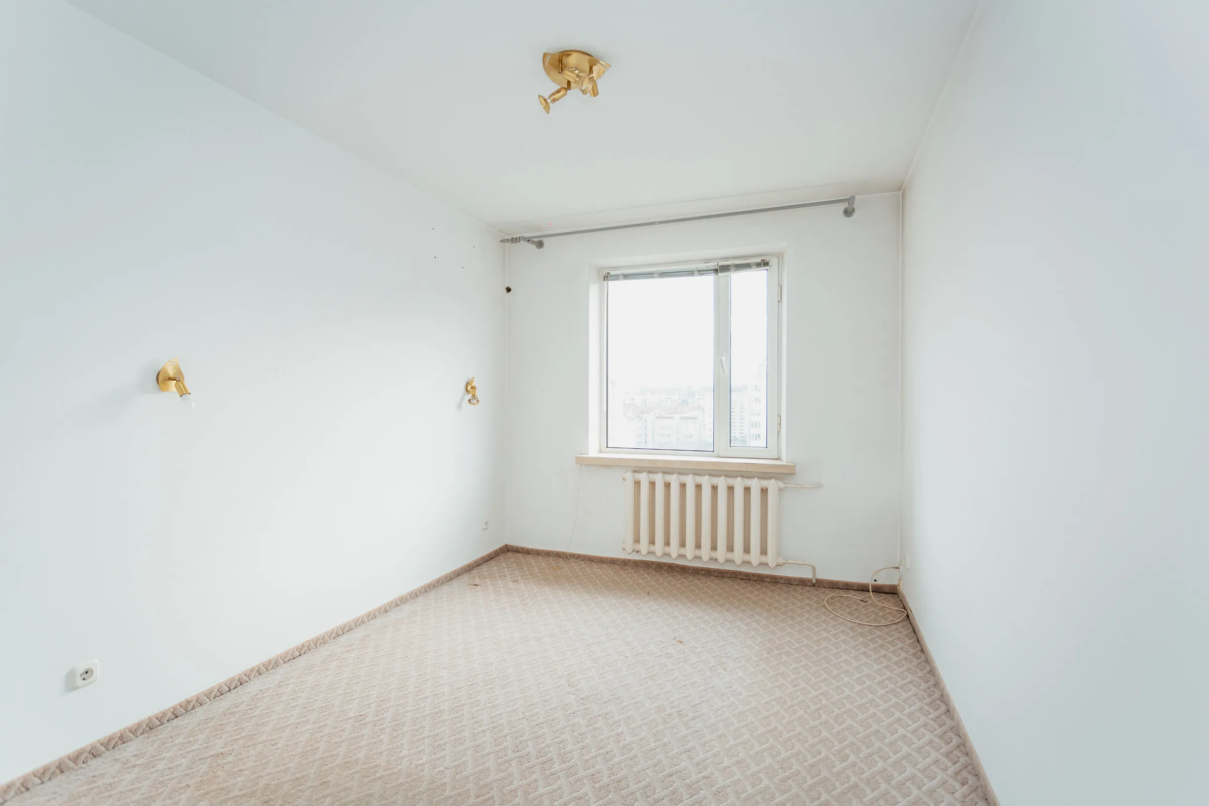 Chișinău Buiucani str. Alba Iulia 4