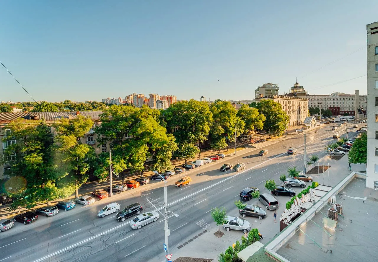 Chișinău Centru bd. Constantin Negruzzi 19