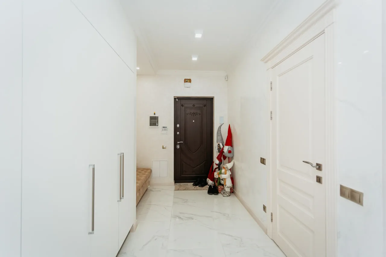 Chișinău Botanica str. Grenoble 15