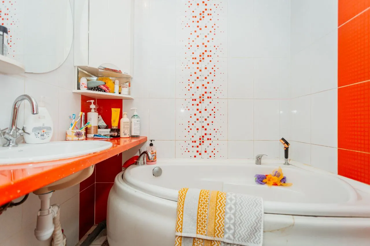 Кишинев Ботаника бул. Куза Водэ 9