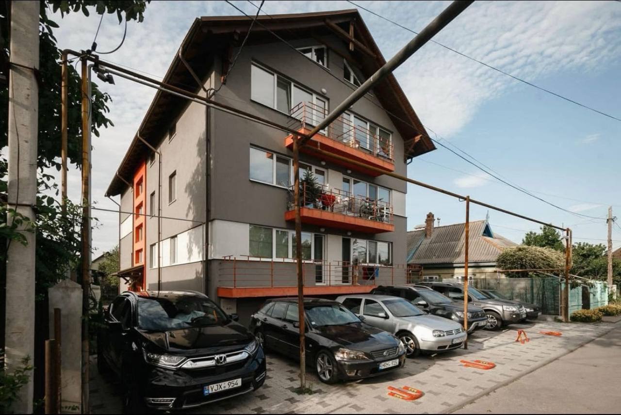 Chișinău Botanica str. Tiras 11