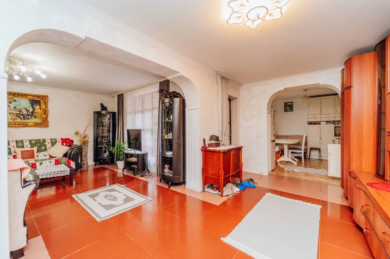 Кишинев Центр ул. Одесская 5