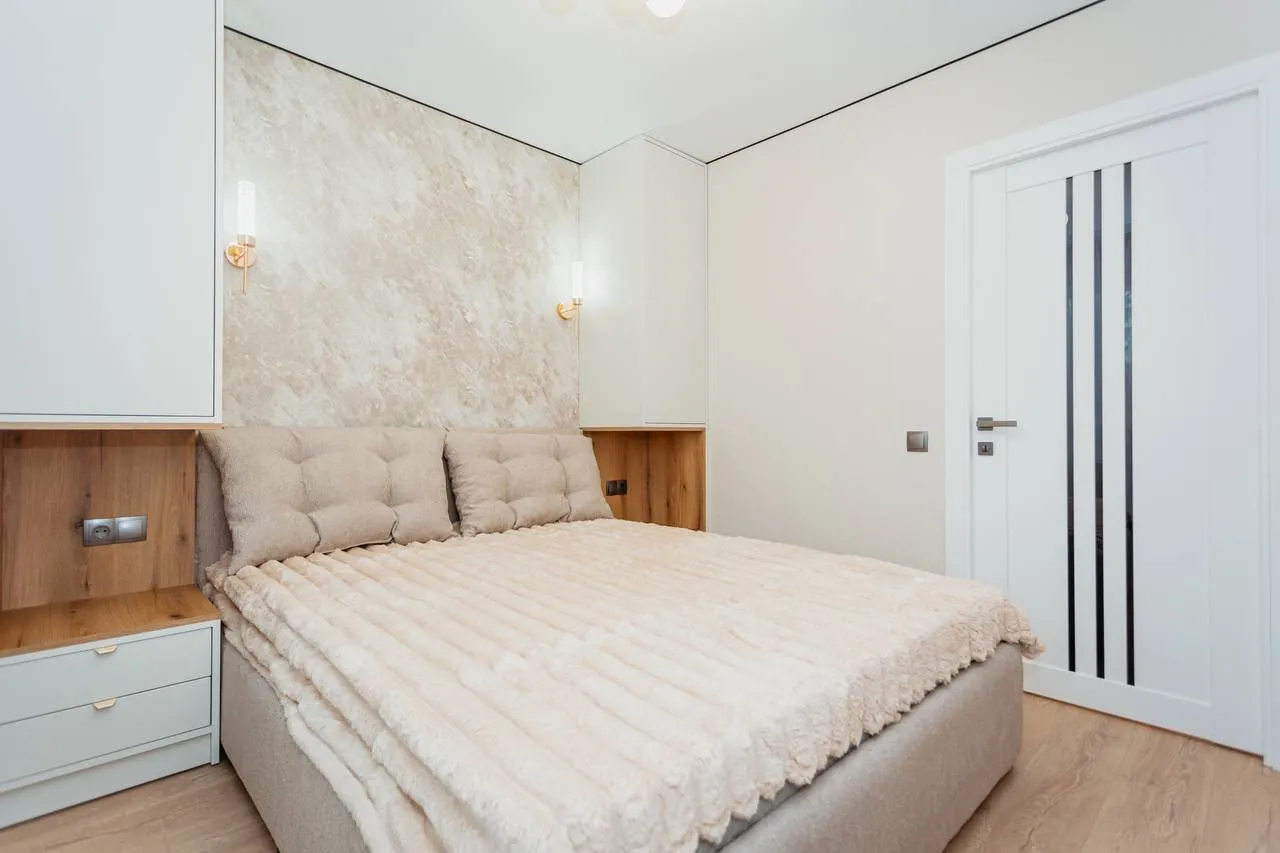 Кишинев Ботаника бул. Траян 4