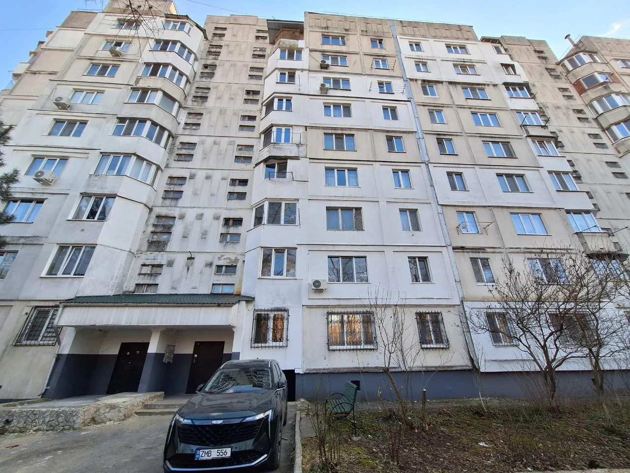 Chișinău Botanica str. Costiujeni 13