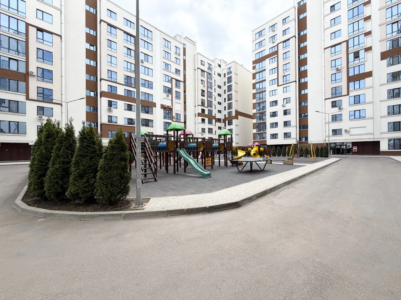 Chișinău Ciocana bd. Mircea cel Bătrân 17