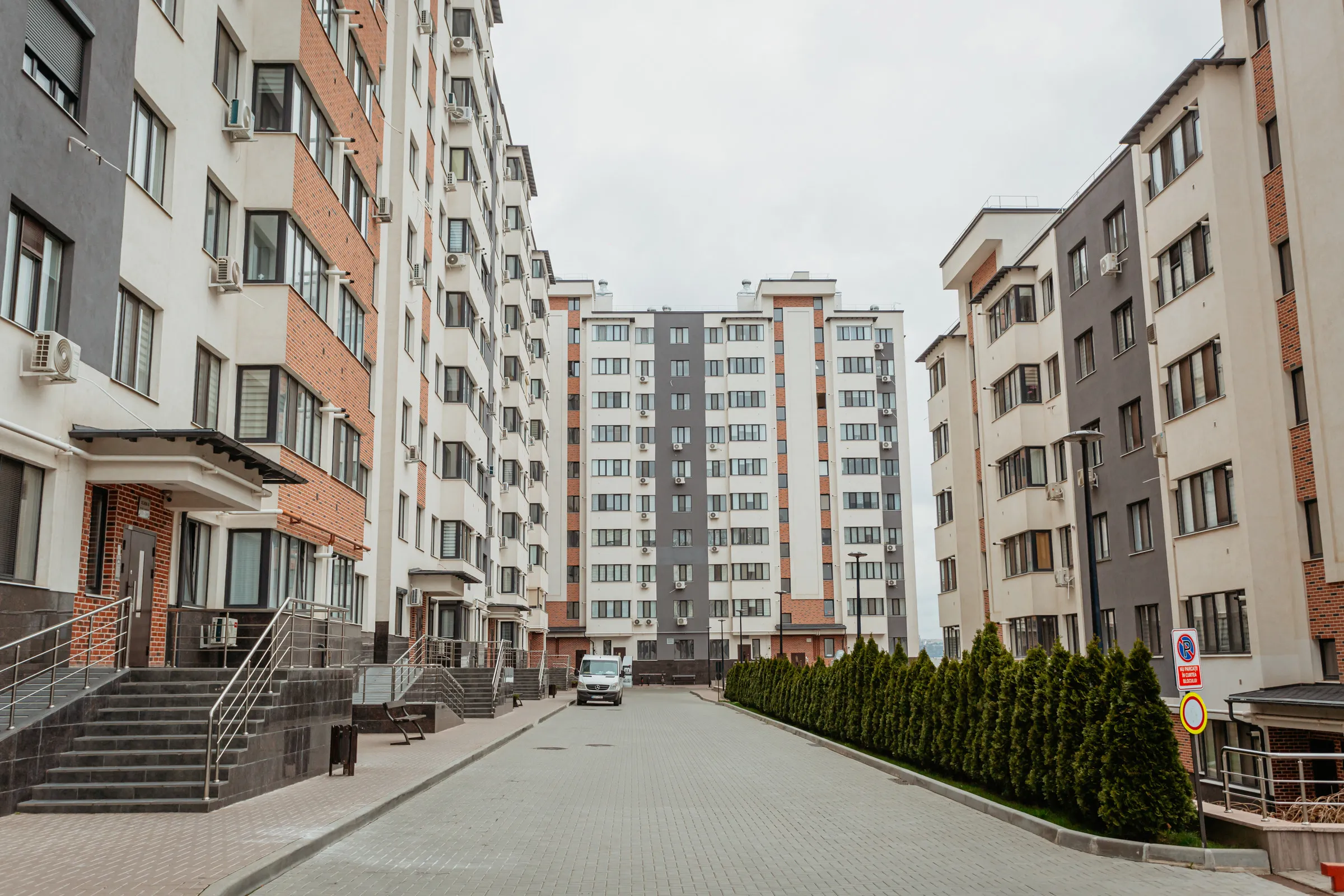 Chișinău Buiucani str. Ion Buzdugan 11