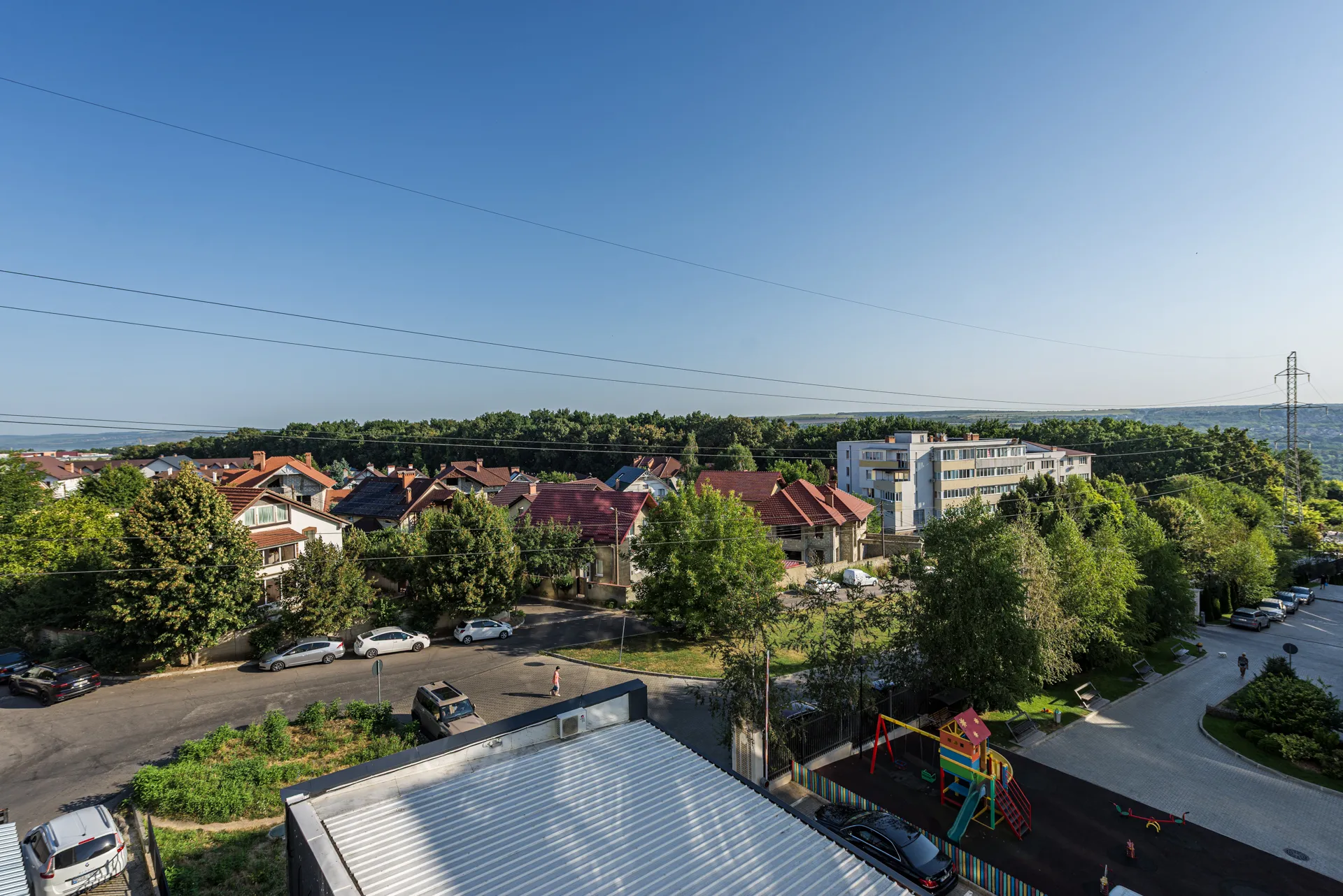 Chișinău Buiucani str. Liviu Deleanu 11