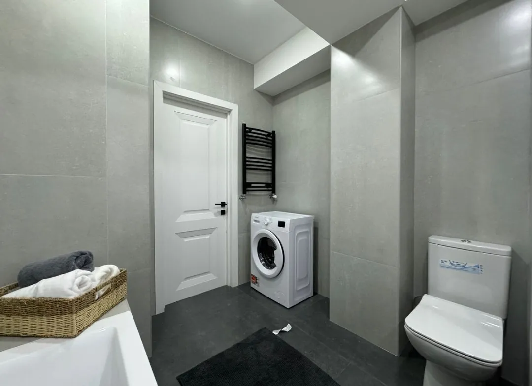 Mun. Chișinău or. Stauceni str. C. Stamate 7