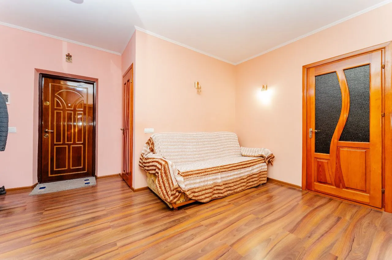Chișinău Buiucani str. Liviu Deleanu 11