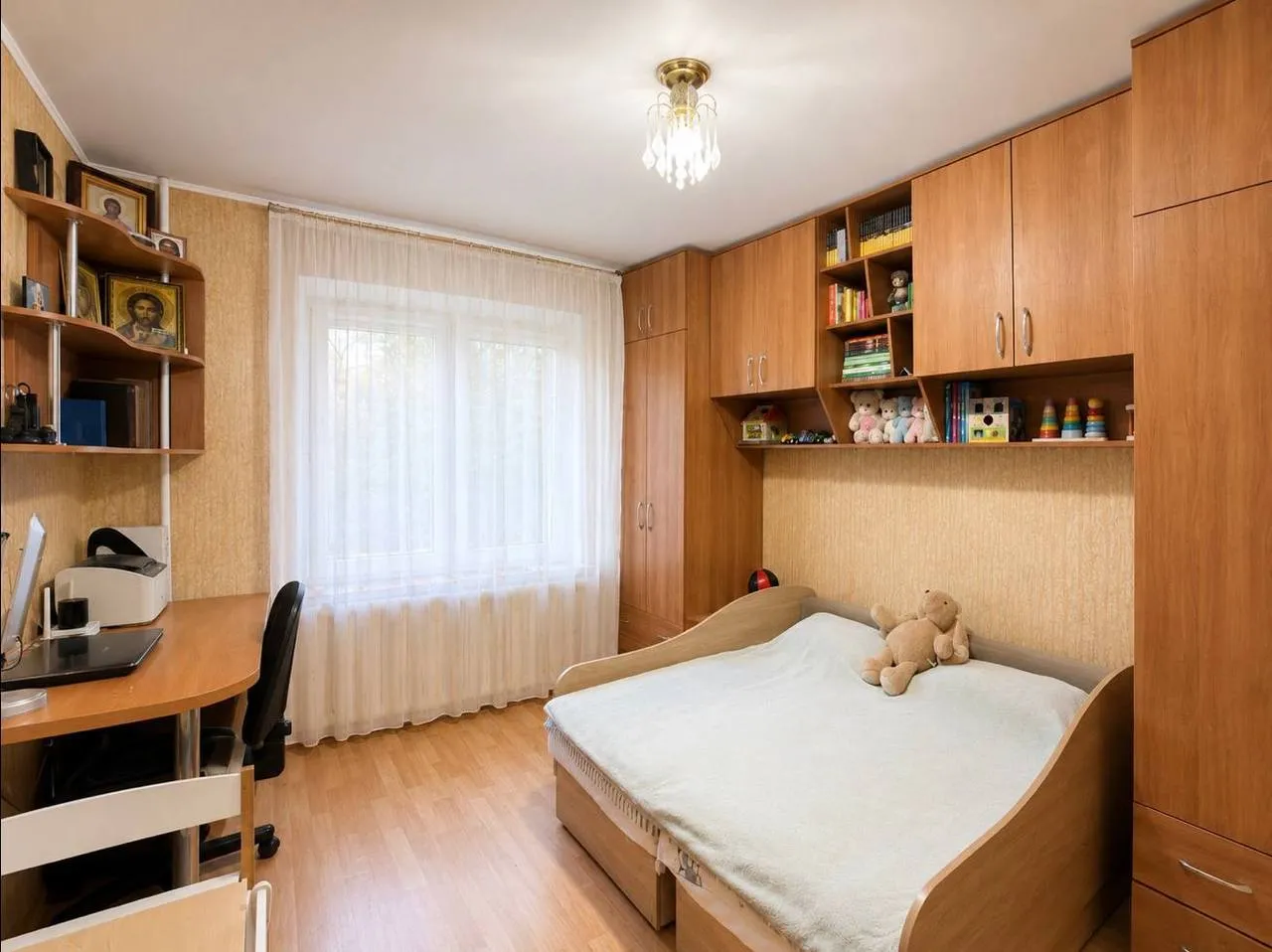 Кишинев Чокана ул. Джинта Латинэ 6