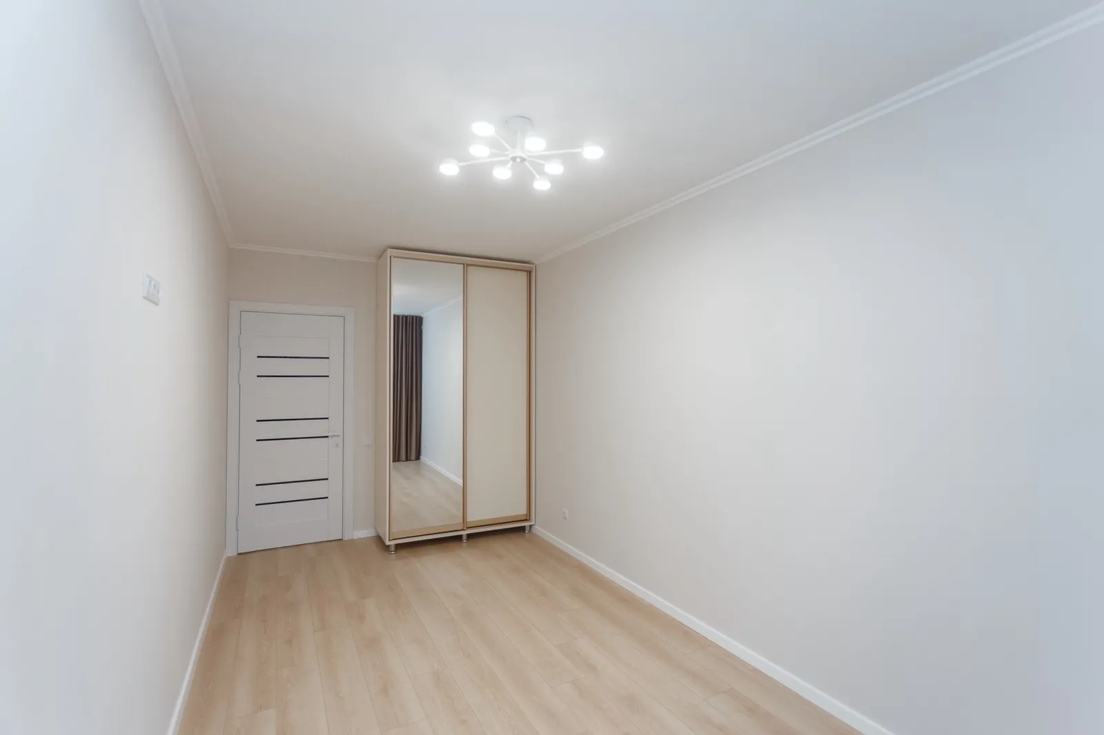 Chișinău Rîșcani str. Miron Costin 3