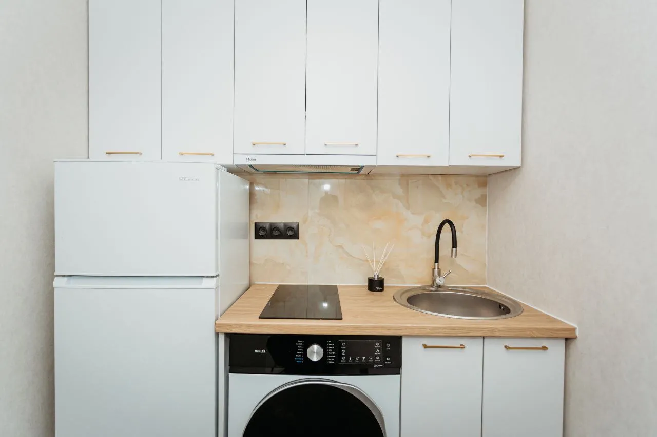 Кишинев Буюканы ул. Ион Лука Караджиале 4