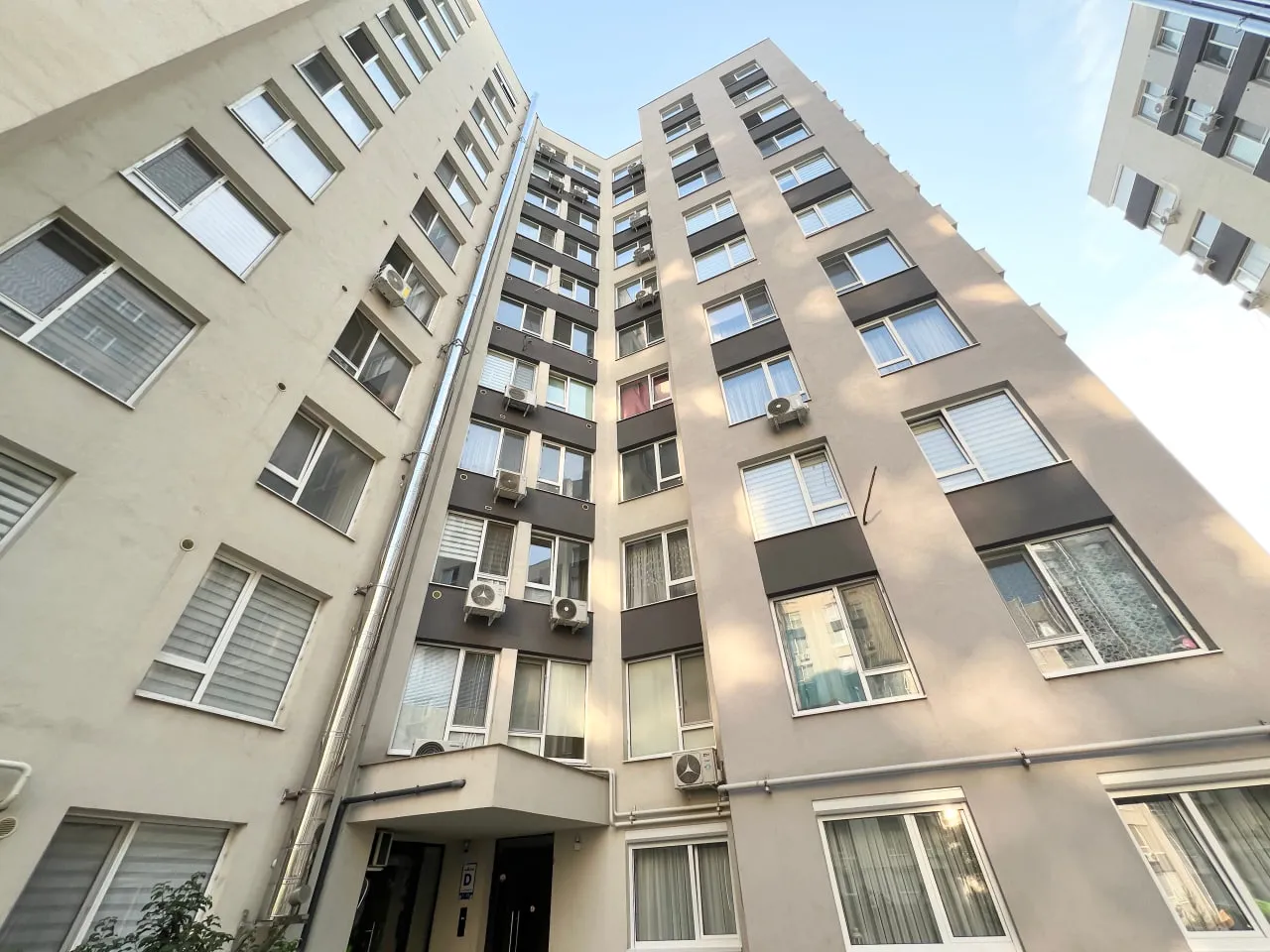 Кишинев Рышкановка ул. Андрей Дога 9