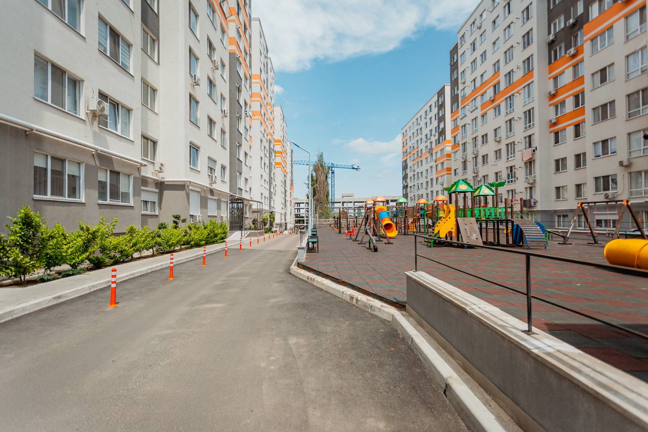 Chișinău Telecentru str. Sprîncenoaia 11