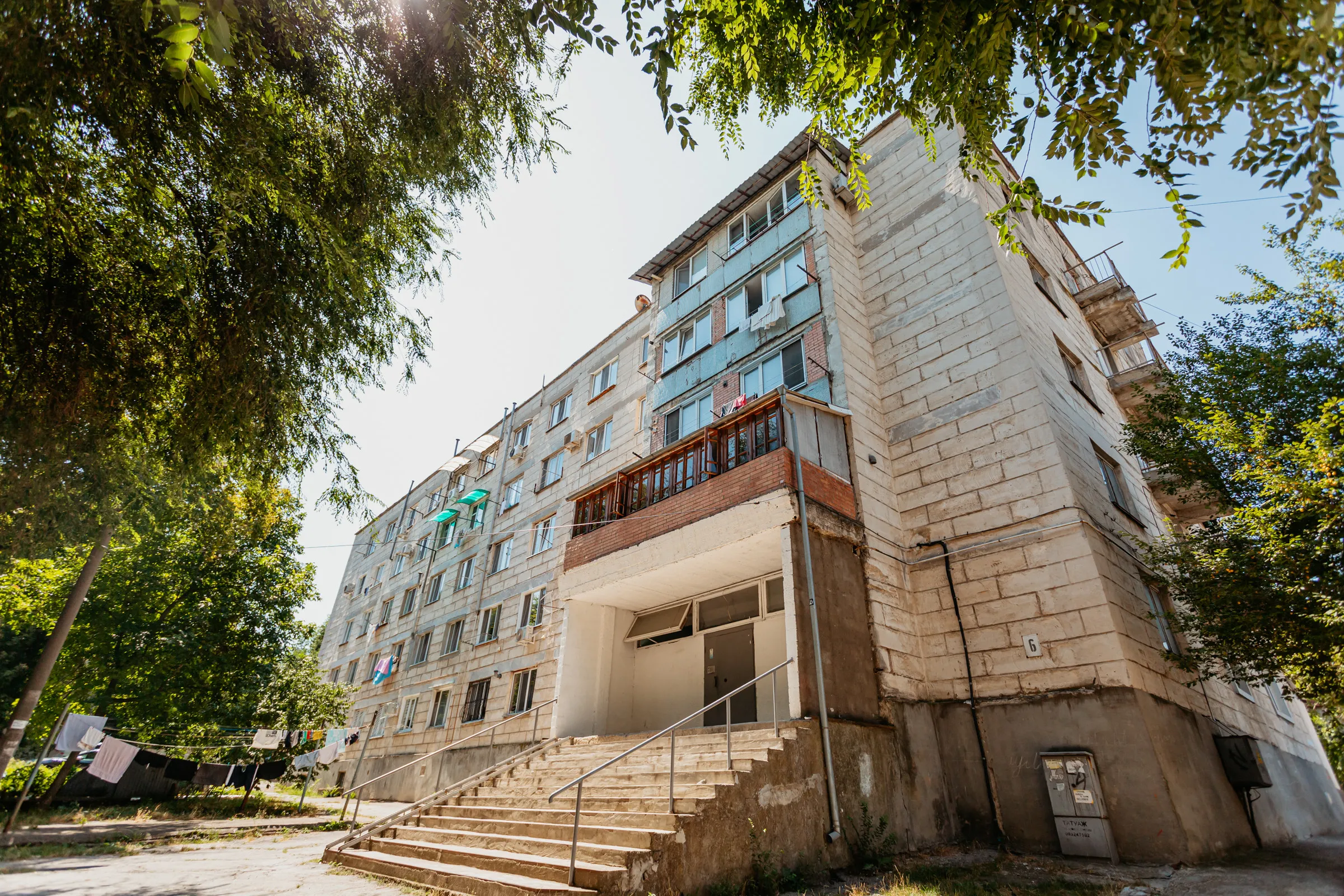 Chișinău Buiucani str. Eugen Coca 6
