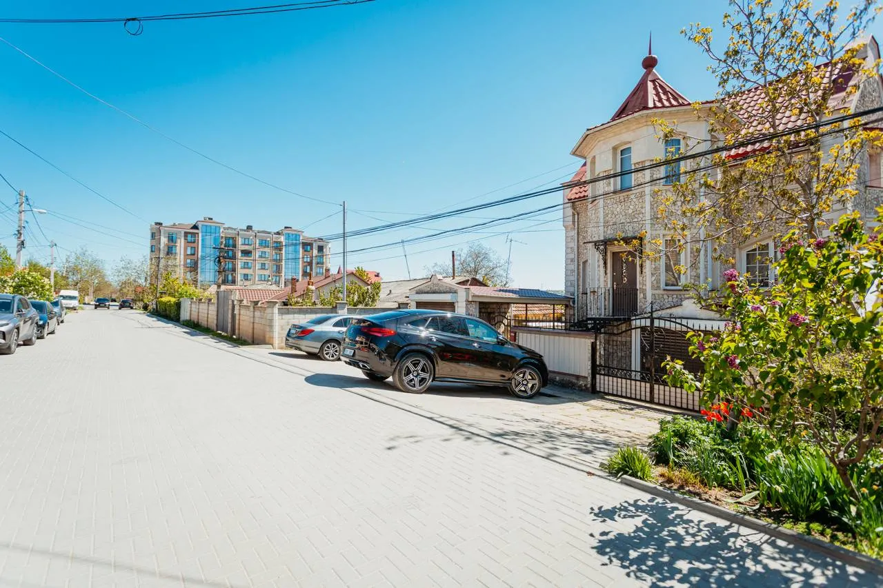 Chișinău Durlești Str. George Coșbuc 2