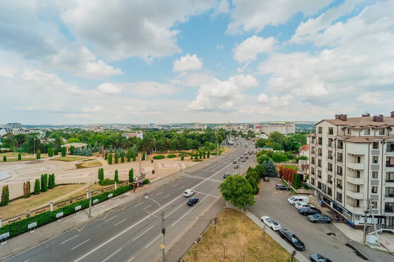 Кишинев Центр, ул. Ион Нистор 7