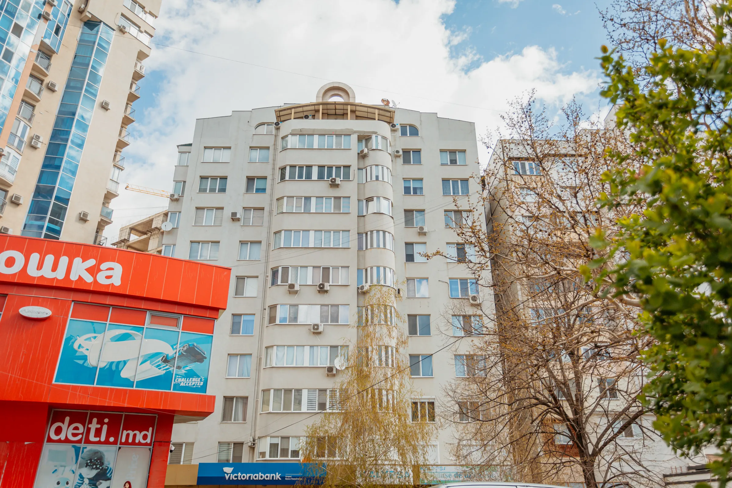 Кишинев Ботаника, бул. Дачия 11