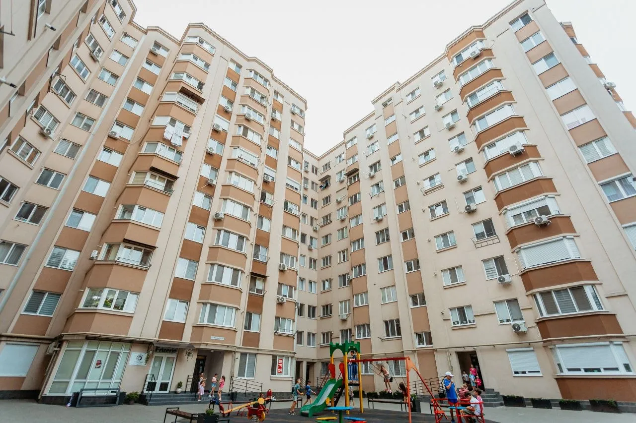 Chișinău Botanica str. Așhabad 13
