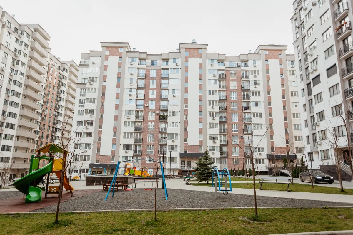 Chișinău Ciocana bd. Mircea cel Bătrân 17