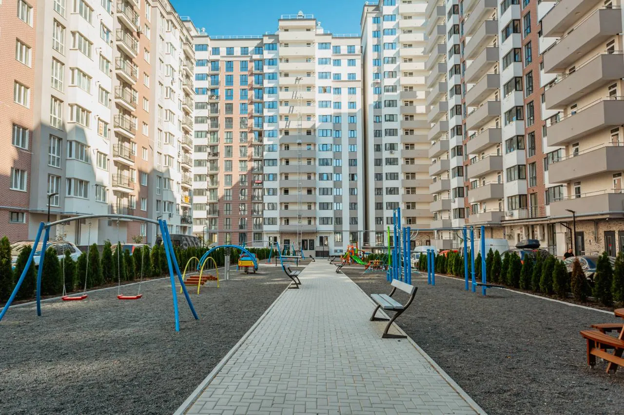 Chișinău Ciocana bd. Mircea cel Bătrân 8