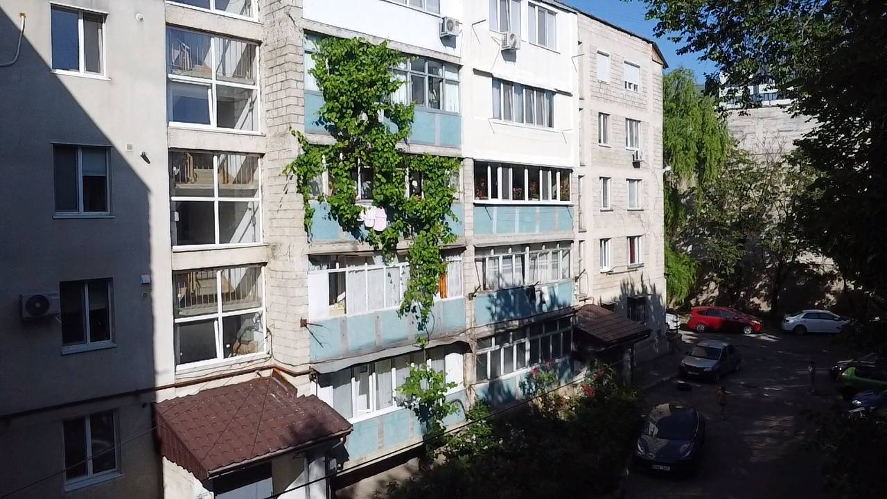 Кишинев Буюканы ул. Сучевица 10