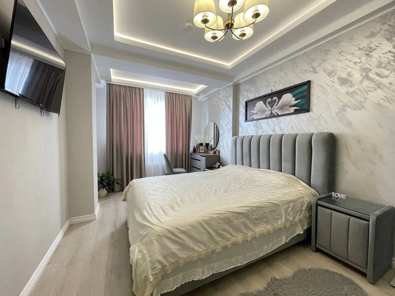 Ialoveni, Centru str. Alexandru cel Bun 7