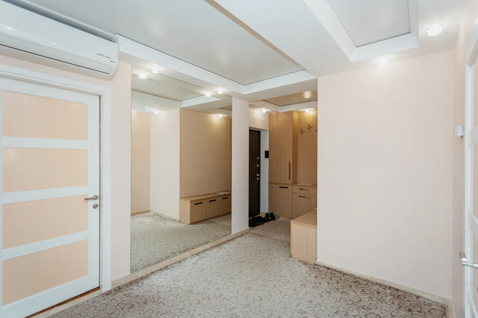 Chișinău Buiucani str. Alba Iulia 15