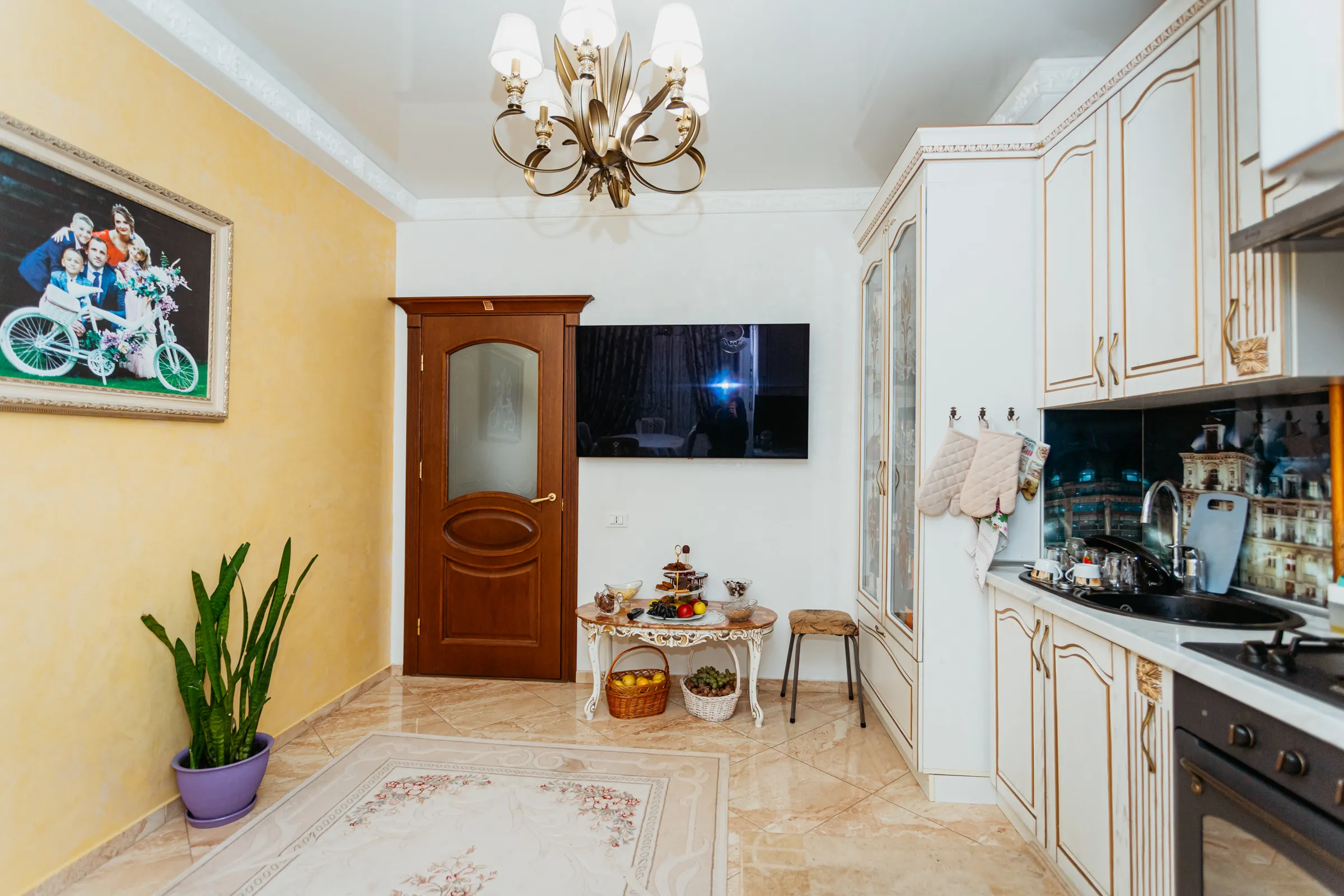 Chișinău Centru str. Nicolae Testemițanu 4