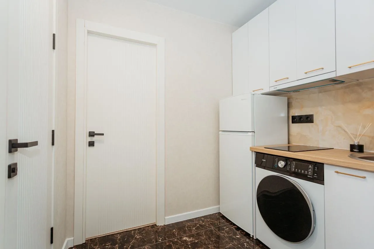 Кишинев Буюканы ул. Ион Лука Караджиале 5