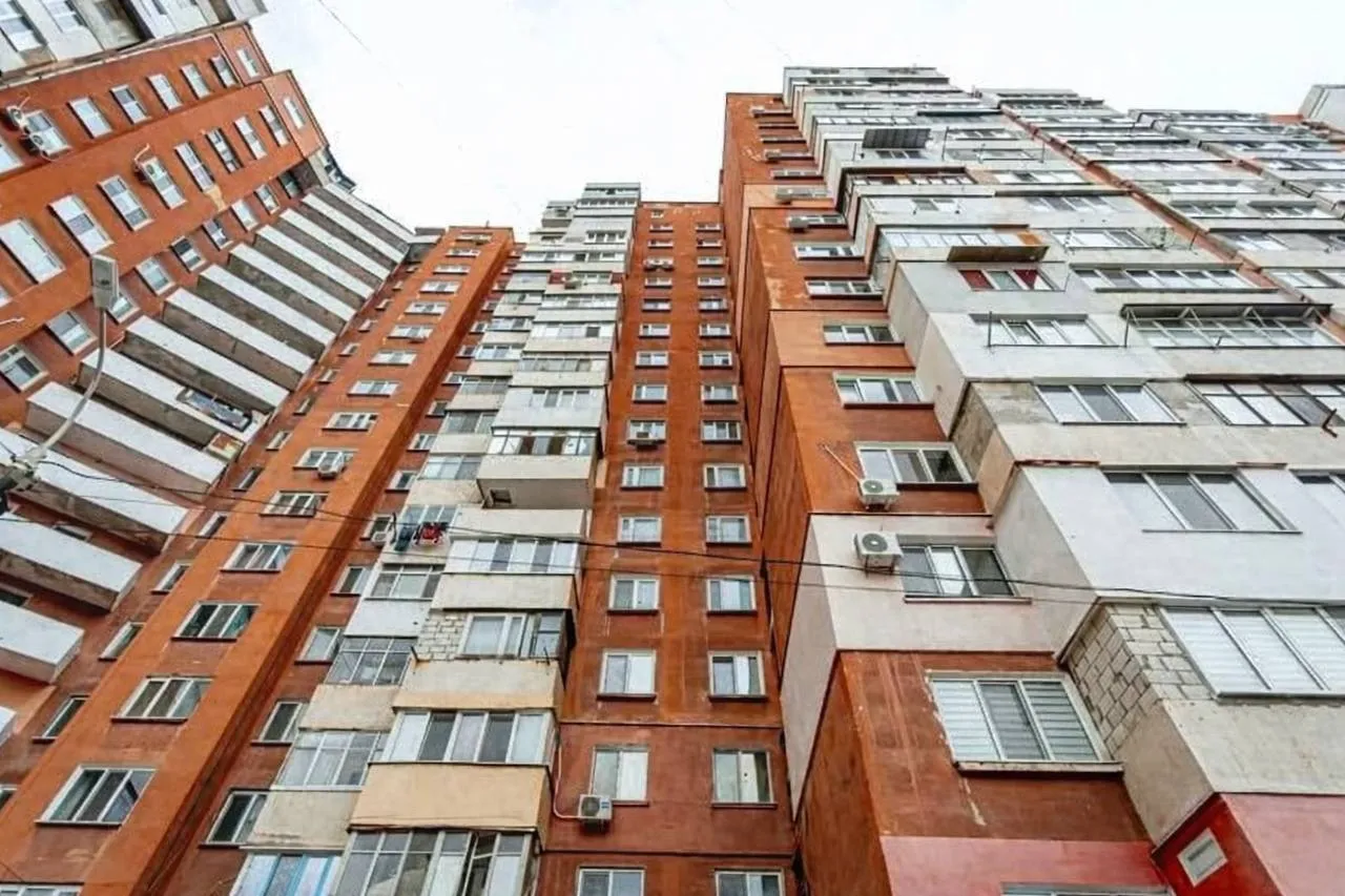 Chișinău Botanica bd. Traian 14