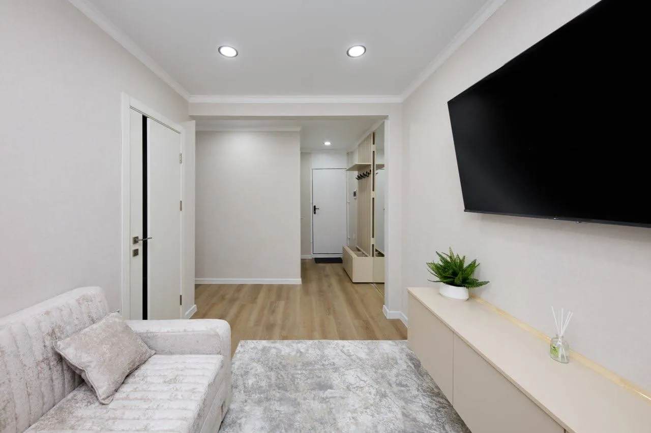 Chișinău Botanica str. Grenoble 1