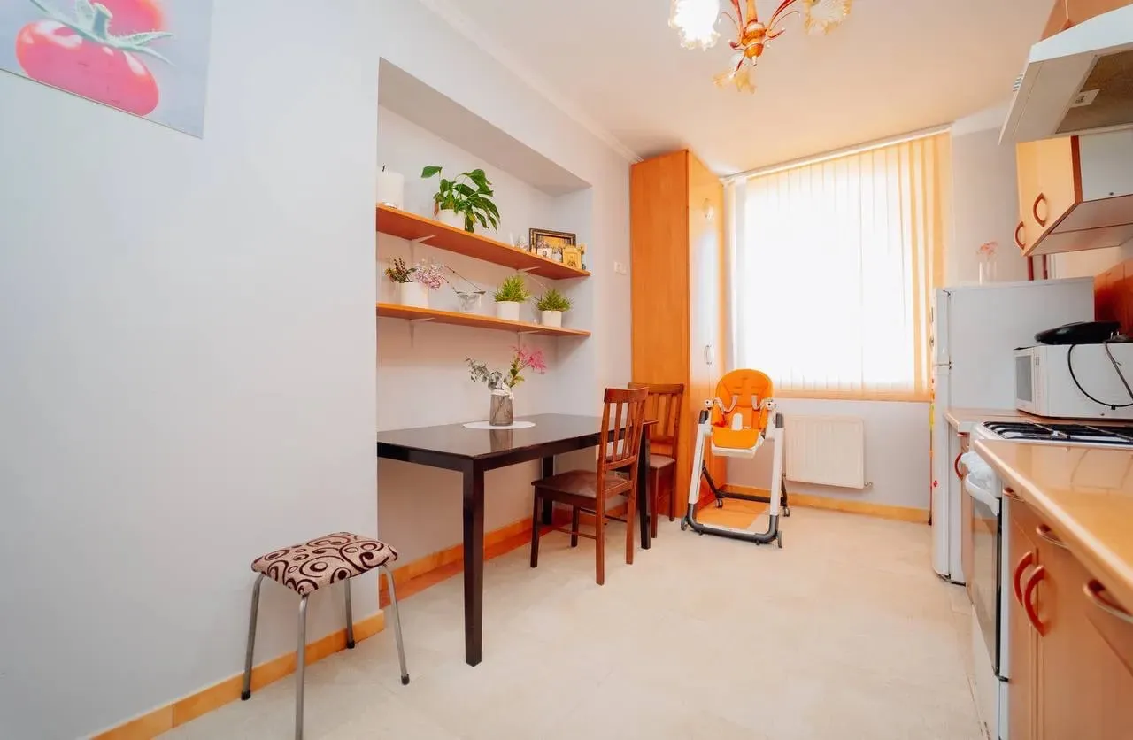 Chișinău Botanica str. Nicolae Testemițanu 1