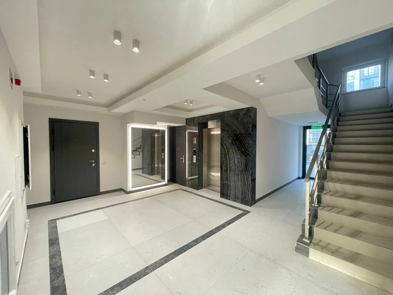 Кишинев Ботаника бул. Дачия 4