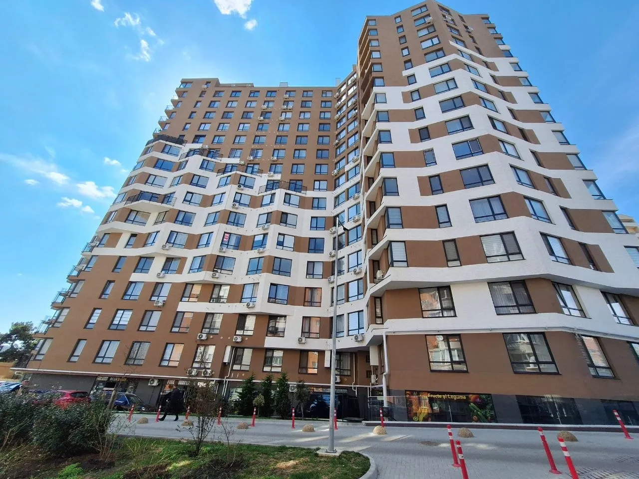 Chișinău Centru str. Nicolae Testemițanu 10