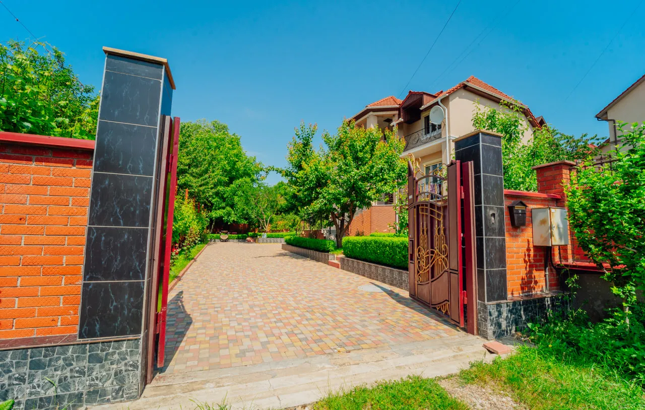 Chișinău Rîșcani str. Gura Văii 35