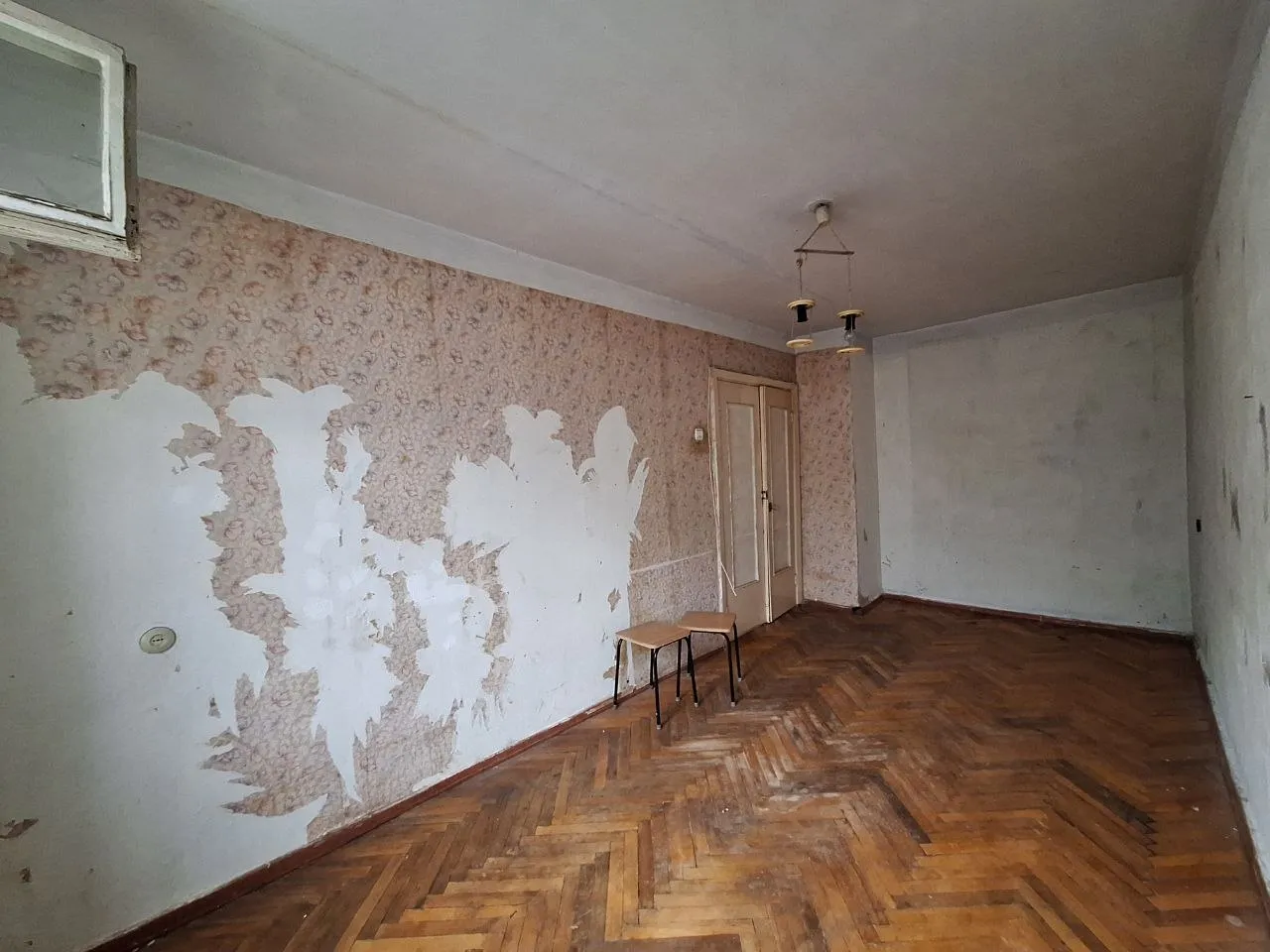 Chișinău  Botanica str. Cetatea Albă 3