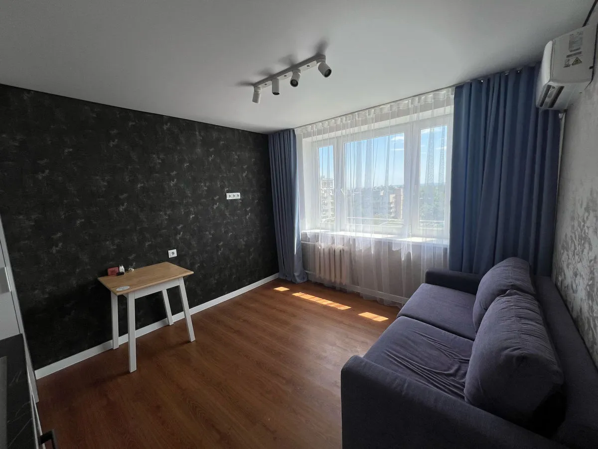 Chișinău Botanica str. Hristo Botev 1