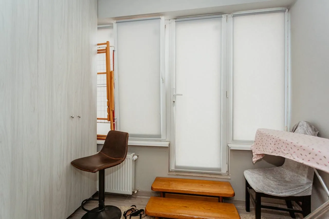 Str. Albișoara 80/7  17