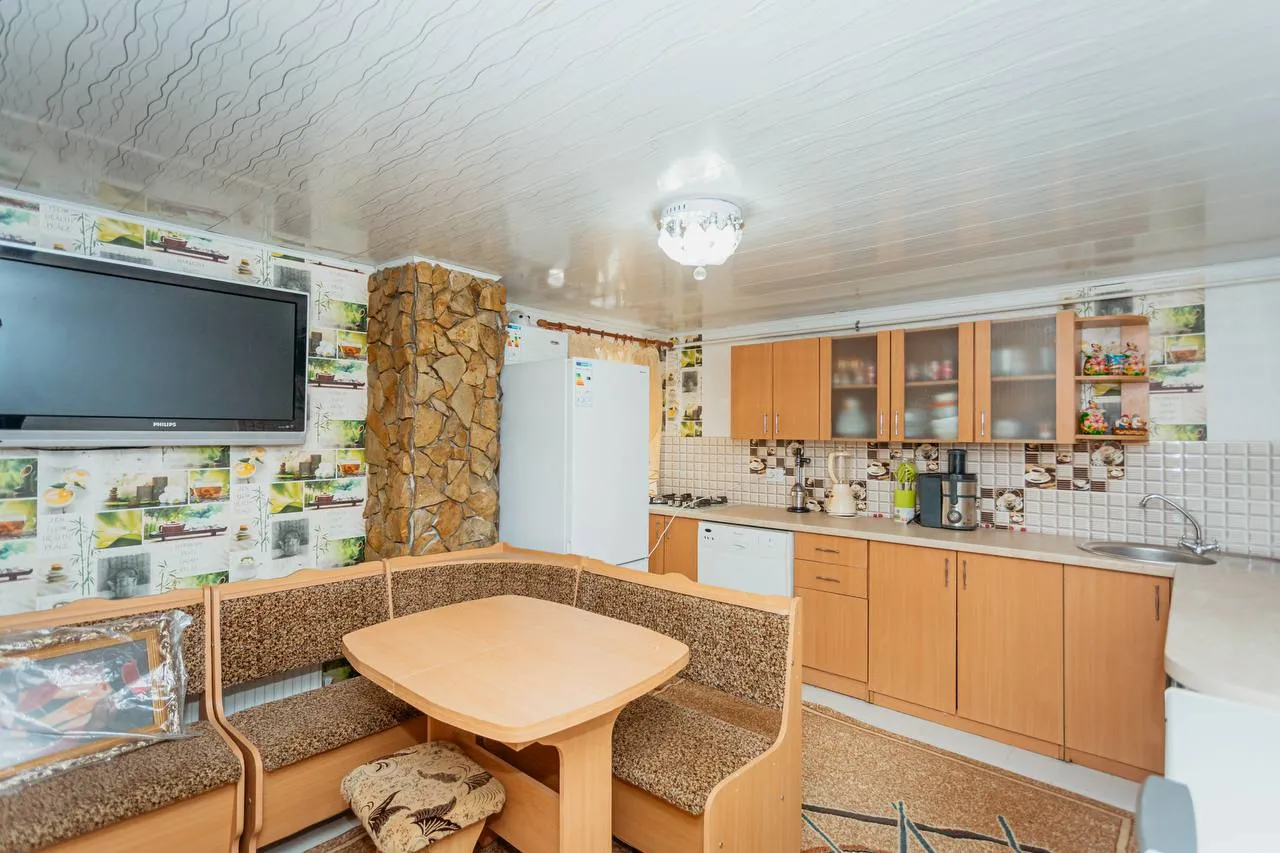 Anenii Noi Maximovca str. Tineretului  24