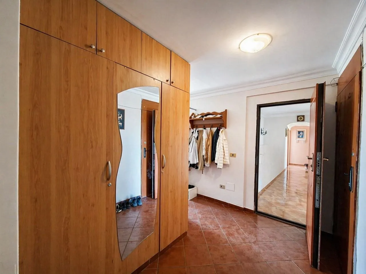 Chișinău Botanica str. Cetatea Albă 13