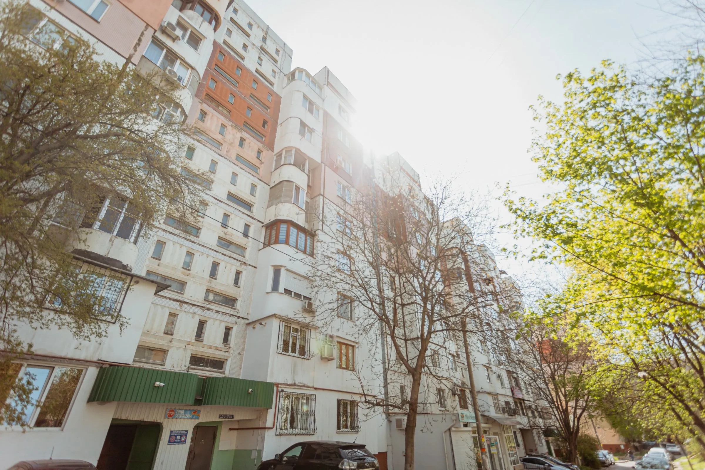 Chișinău Ciocana str.Mircea cel Bătrîn  15