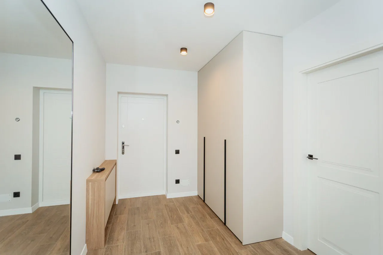 Chișinău Botanica str. Grenoble 7