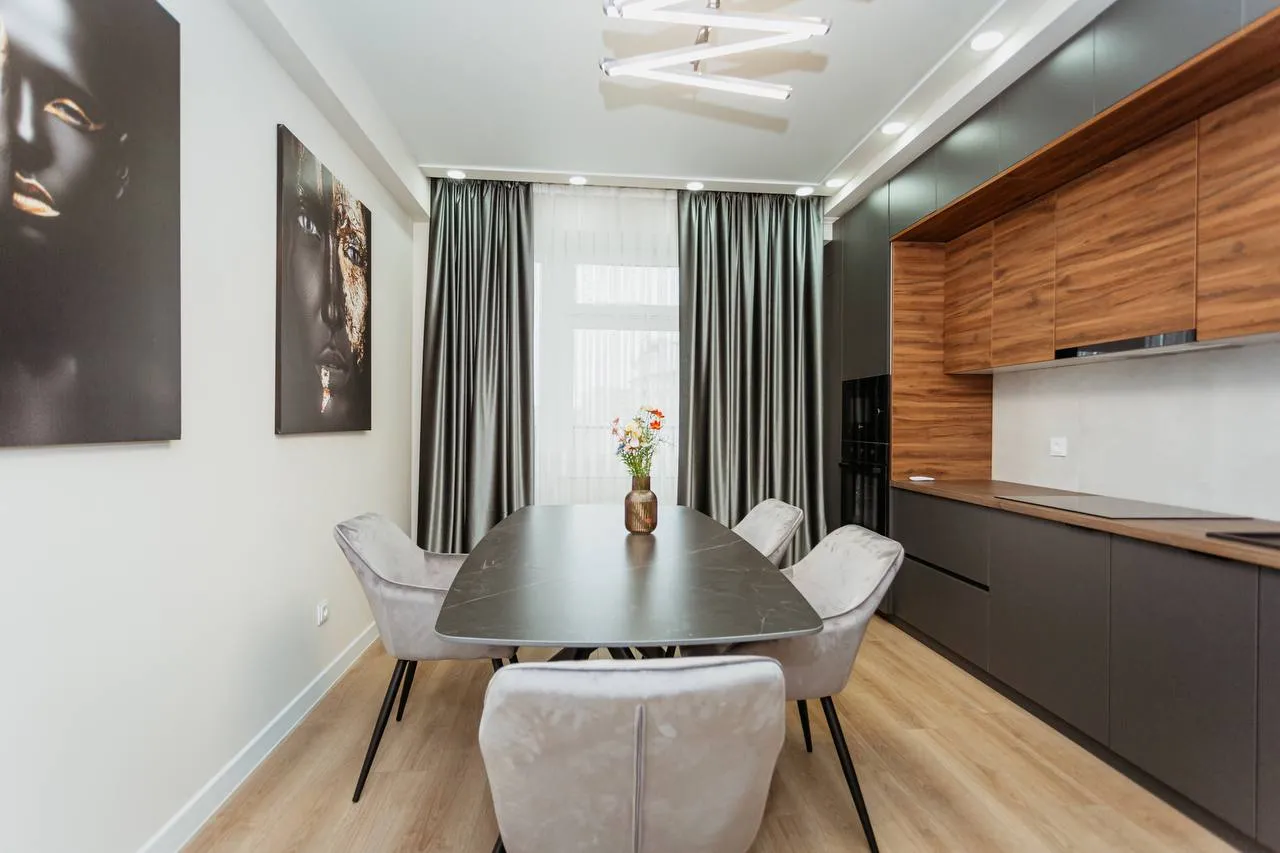 Chișinău Buiucani str. Alba Iulia 1