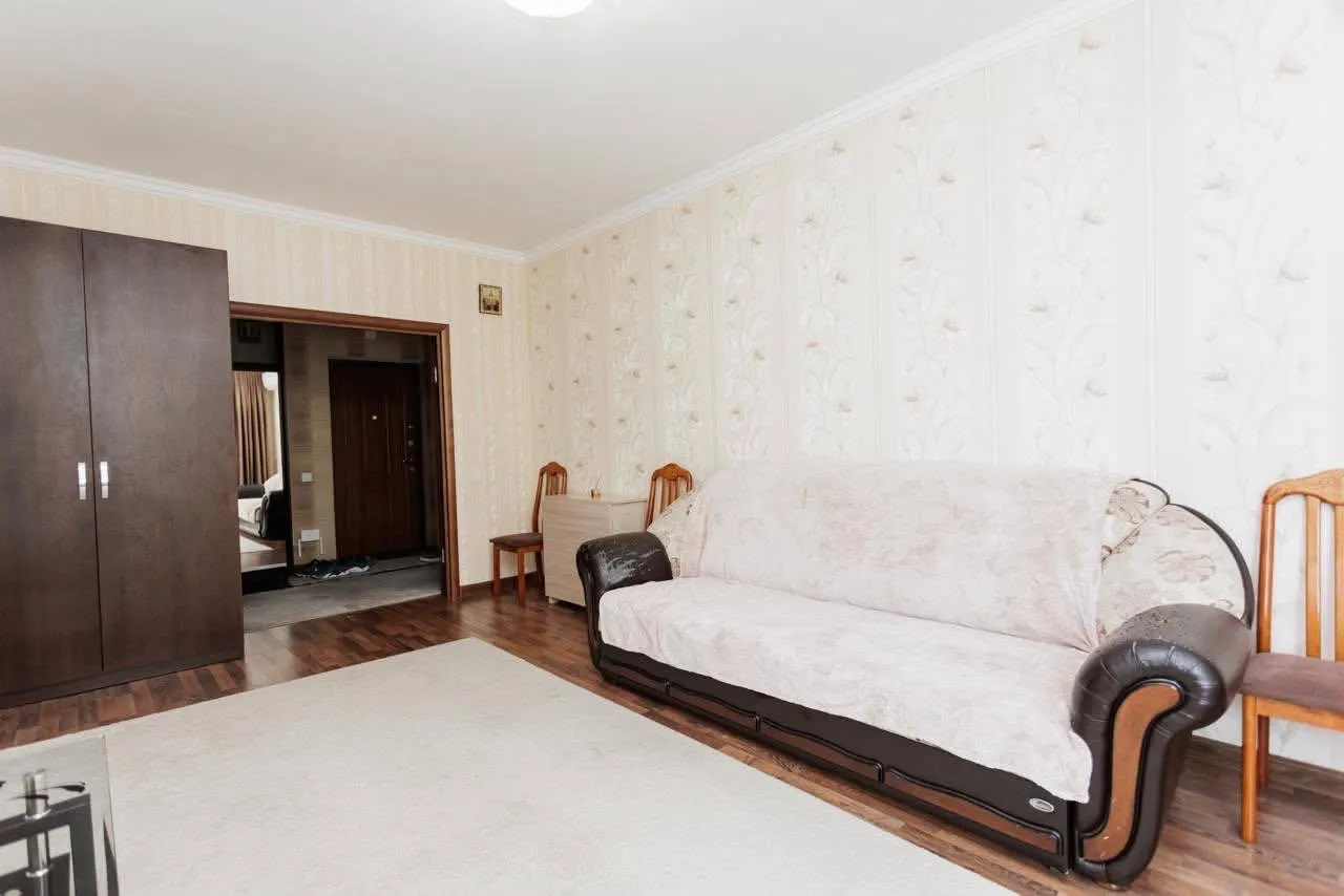 Chișinău Buiucani str. Alba Iulia 4