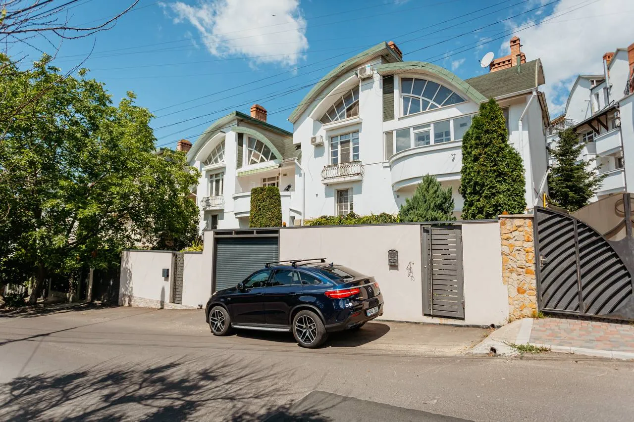 Chișinău Rîșcani str. Aerodromului 21