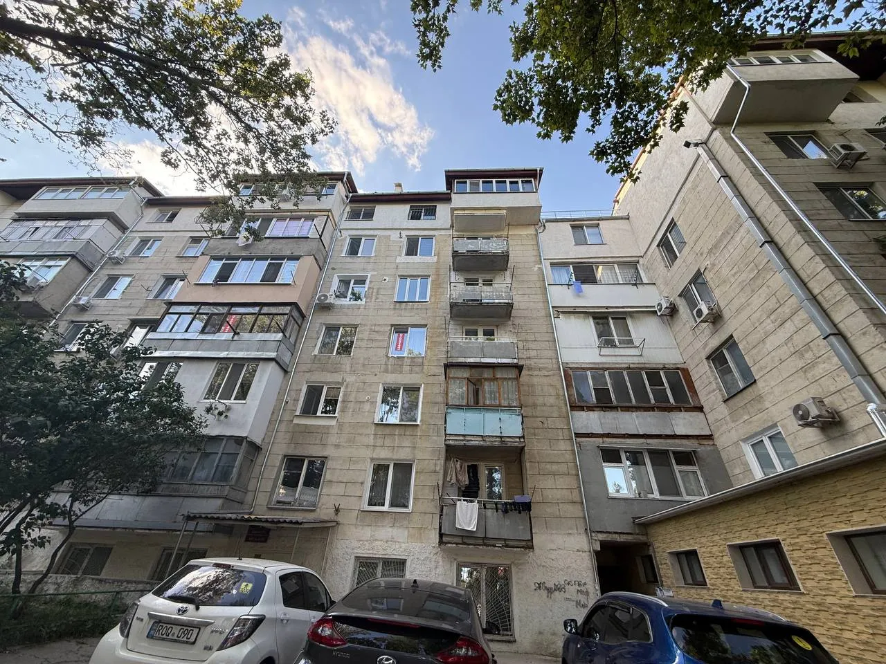 Chișinău Botanica str. Nicolae Zelinski 8