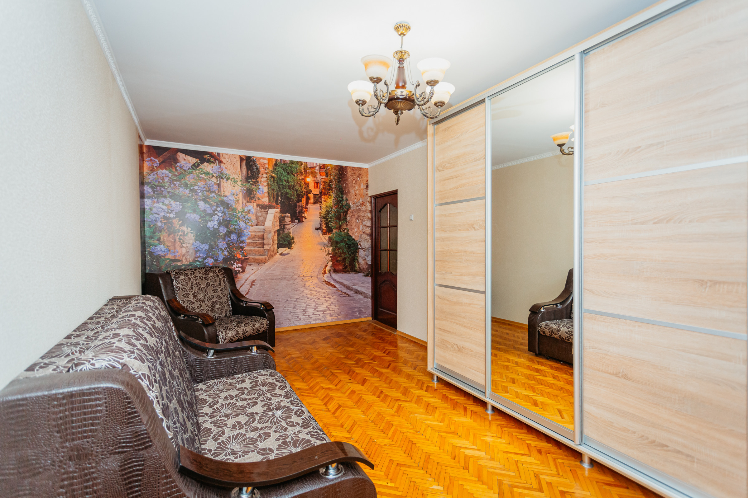 Chișinău Botanica str. Trandafirilor 5
